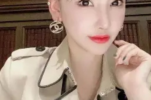 内娱女演员深夜醉酒打车卸下明星包袱全程真实到离谱！
