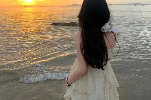 朋友圈人设崩塌现场当代人的伪装实录第2026-07-25期-搞笑在线观看