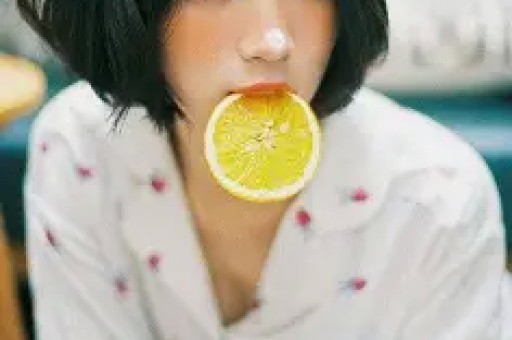 娱乐圈尴尬名场面：真傻还是装傻？